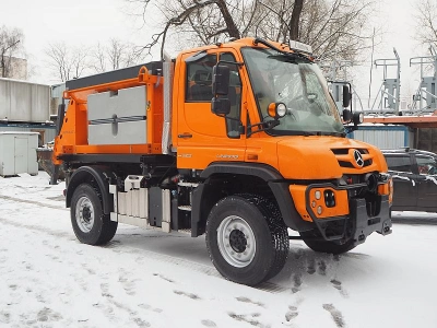 Комбинированная дорожная машина КДМ-В20-01